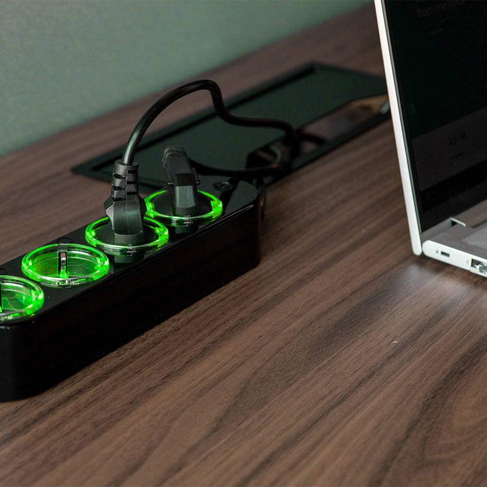 Shelly Wall Display XL Black