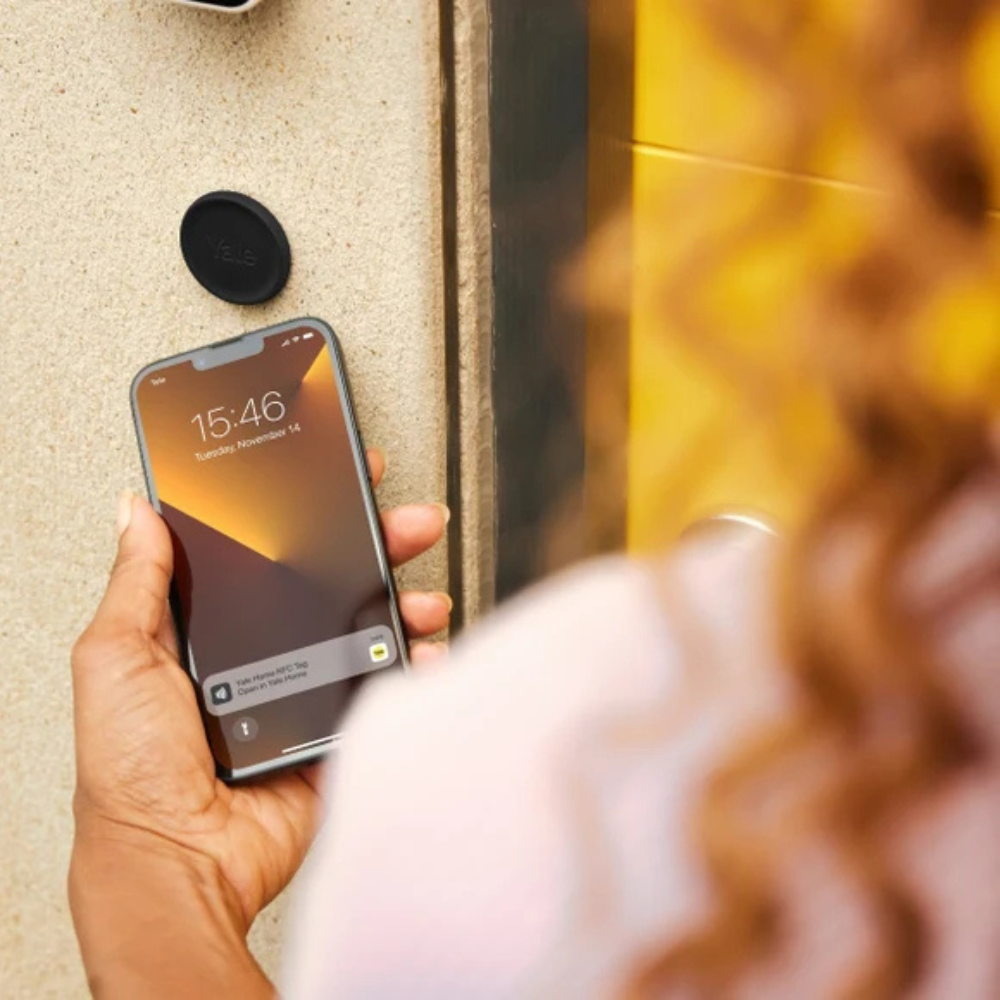 Yale Linus Smart Lock L2 - Black