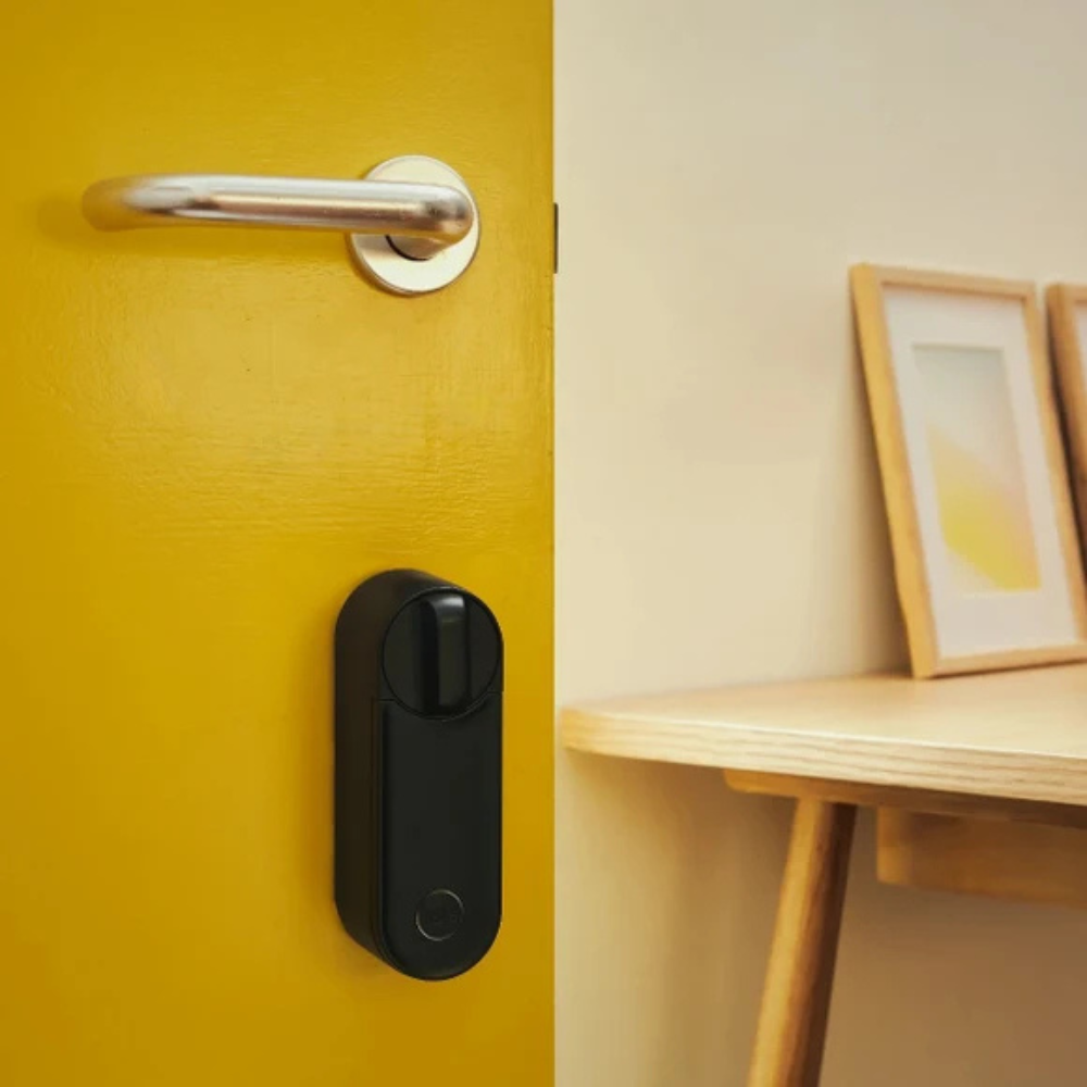 Yale Linus Smart Lock L2 - Black